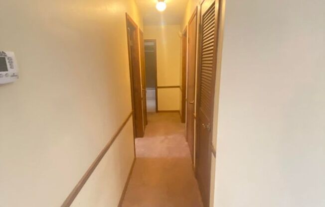 3 beds, 2 baths, $2,000