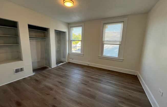 3 beds, 1 bath, $1,200