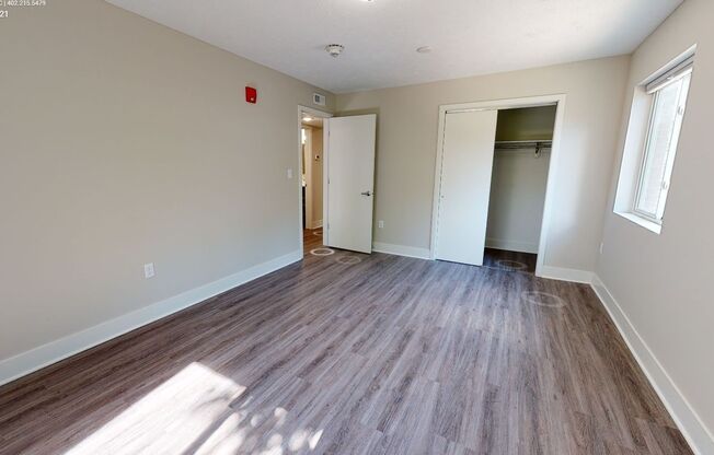 2 beds, 1 bath, $1,150, Unit #21