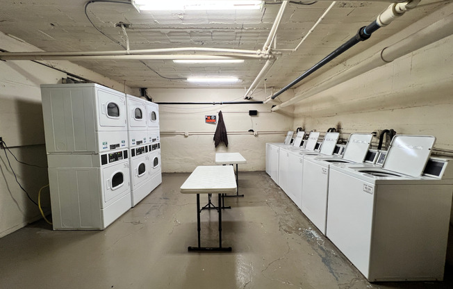 1 bed, 1 bath, 525 sqft, $1,110, Unit 316