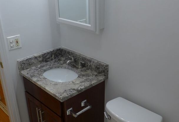 1 bed, 1 bath, 645 sqft, $1,595, Unit 316