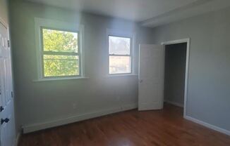 2 Farley Ave #2
