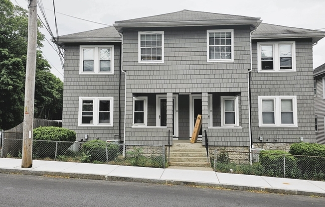 97 HAMMOND ST
