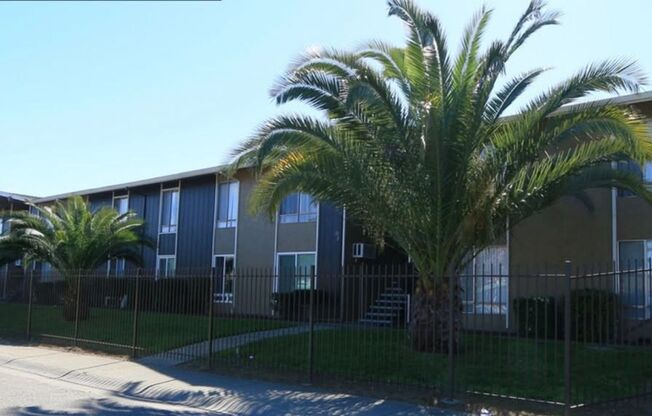 Woodcrest Apartments