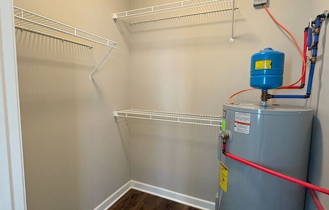 1 bed, 1 bath, 780 sqft, $795, Unit 240-A
