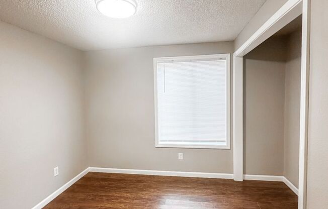 2 beds, 2 baths, 1,096 sqft, $1,575, Unit 1891C