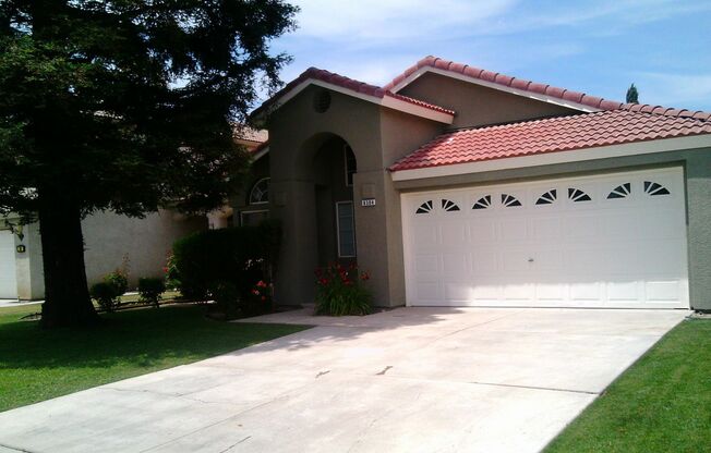 SW---WALKING DISTANCE TO SCHOOL !