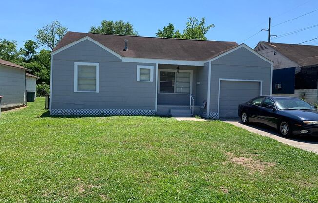 Gorgeous all renovated Home in Beaumont, TX!