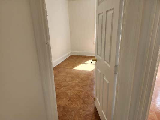 8110 37 AVE