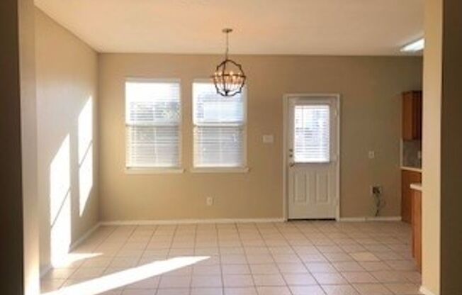 3 beds, 2 baths, $1,999