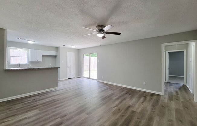 REMODELED 4 BEDROOM 2 BATH LEASE HOME IN HOUSTON