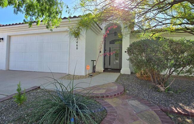 Stunning 4 bedroom, 2.5 bath home in West EL Paso!