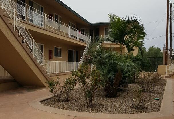 51st Street Apartments FSD