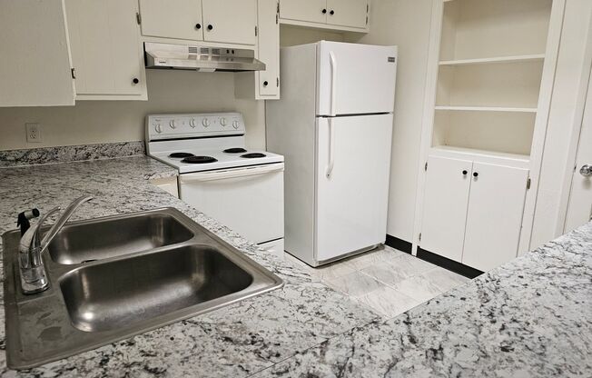 Open House Sunday, 5/4 11a - 1p  3 Bed, 1.5 Bath with Spacious Backyard