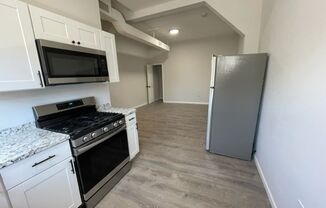 Studio, 1 bath, $1,695, Unit Apt #8