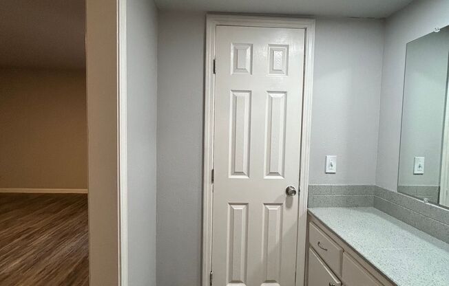 Studio, 1 bath, 492 sqft, $765, Unit 141