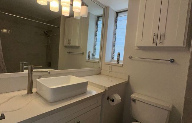 1 bed, 1 bath, $1,600, Unit A443
