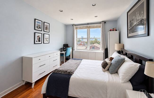 1 bed, 1 bath, 710 sqft, $2,850, Unit 4D