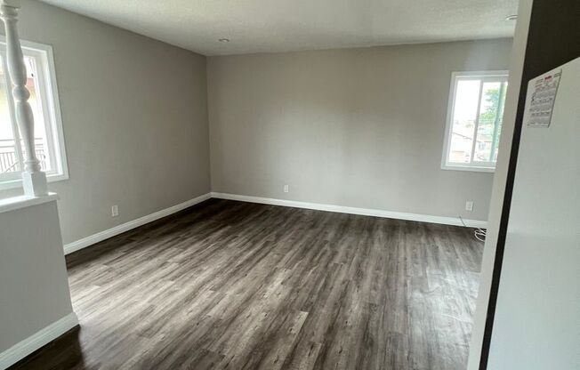 1 bed, 1 bath, $2,400, Unit 8