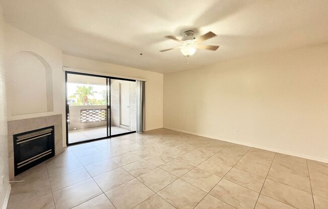 2 beds, 2 baths, $2,095, Unit Unit 421