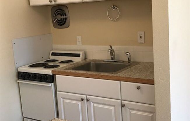 1 bed, 1 bath, 500 sqft, $1,545, Unit 1