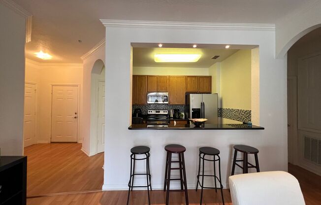 FURNISHED APARTMENT IN THE METROWEST AREA!