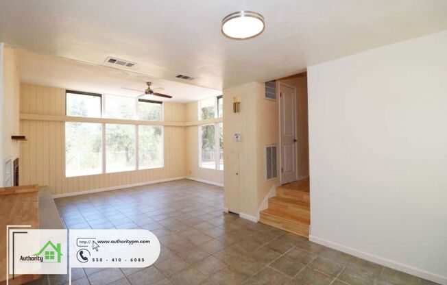 2 beds, 1 bath, $1,600