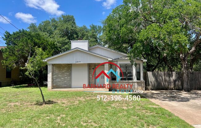 Available Now: Stand Alone 3 Bedroom, 1.5 Bath