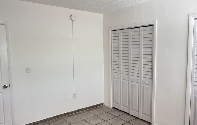 1 bed, 1 bath, 520 sqft, $1,600, Unit AG 11