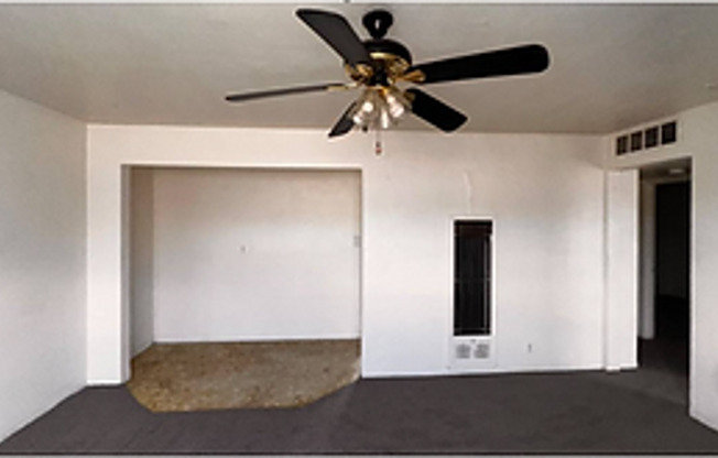 Cozy 2-Bedroom Home in Tempe - Great Location!
