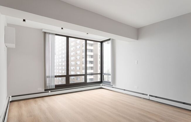 1 bed, 1.5 baths, 667 sqft, $2,400, Unit 6G