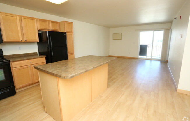 1 bed, 1 bath, 728 sqft, $1,025, Unit 103