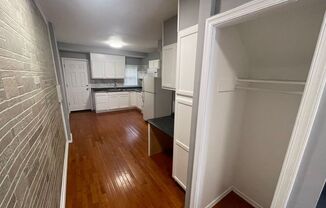 3 beds, 1 bath, $1,300