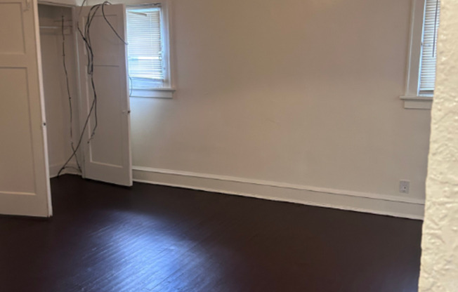 Limited-Time $300 Rent Special on This 1BR Apartment