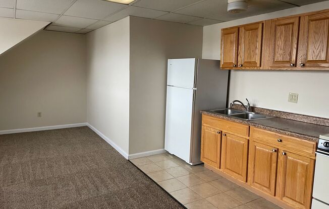 1 bed, 1 bath, 550 sqft, $850, Unit 501