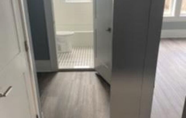 Studio, 1 bath, $575, Unit 104