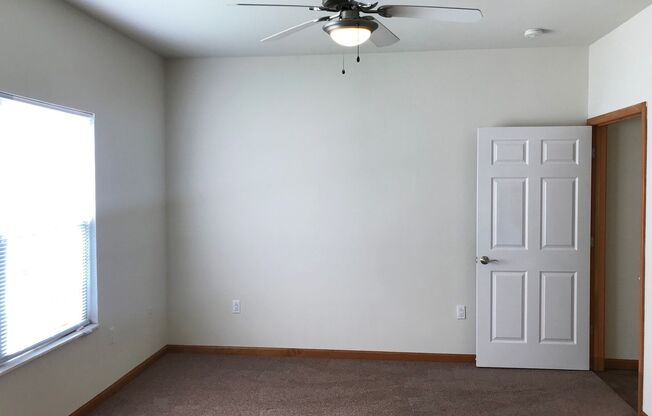 2 beds, 2 baths, 1,125 sqft, $1,310, Unit 3902-C-102