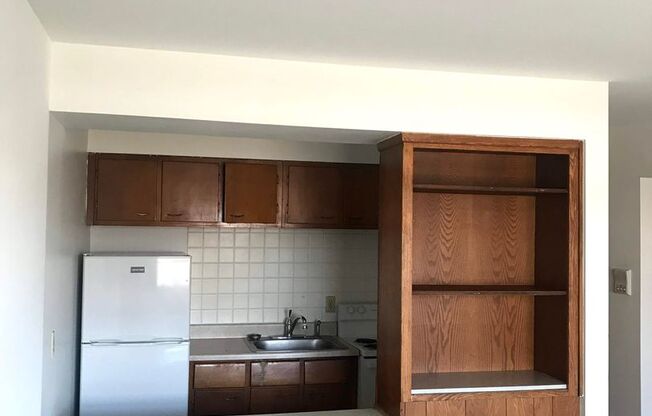 1 bed, 1 bath, 650 sqft, $1,069, Unit 1210-031