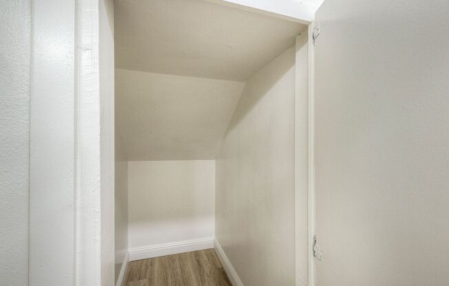 2 beds, 1.5 baths, 1,125 sqft, $2,495, Unit I-03