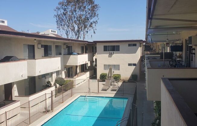 1 bed, 1 bath, $1,750, Unit 39