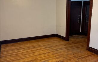 1786-1788 Hennepin Ave. S