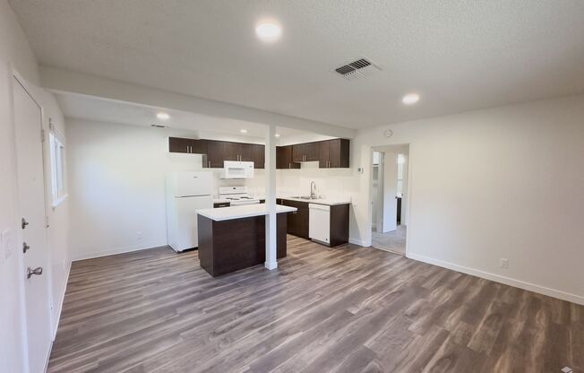 1 bed, 1 bath, 550 sqft, $1,290, Unit 1342-2