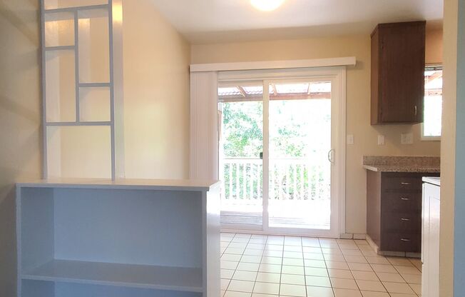 2 beds, 1 bath, $2,650