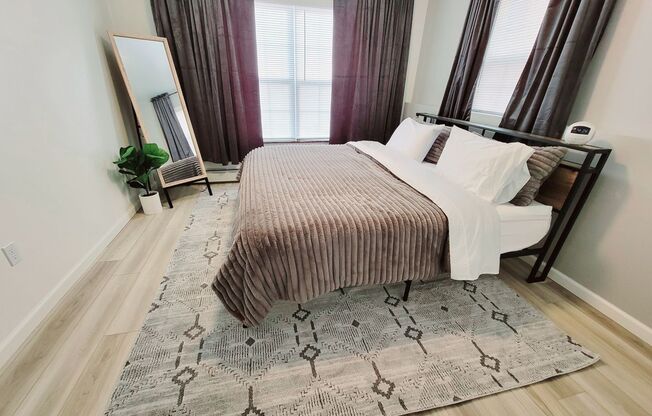 2 beds, 2 baths, 915 sqft, $2,575, Unit 4346-15