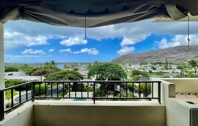 1Bedroom, 1 Bathroom Unit in Naniwa Gardens, Hawaii Kai, AVAILABLE NOW!