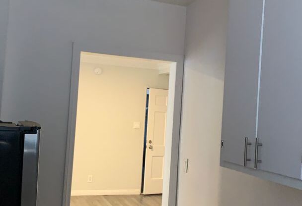 Studio, 1 bath, 490 sqft, $2,070, Unit 1316-12