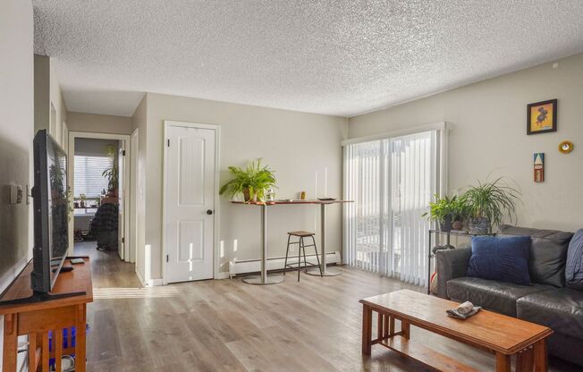 4510 PICTURESQUE CIR