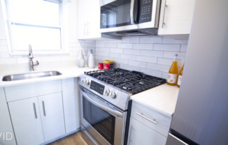 3431 Dupont Ave S.