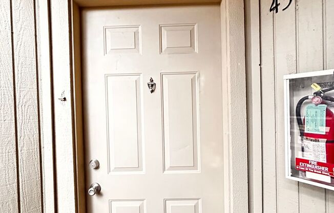 1 bed, 1 bath, 660 sqft, $1,250, Unit W - 043