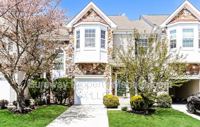 158 CHANCELLOR DR